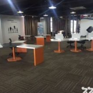 405平办公地点，交通便利，环境优美