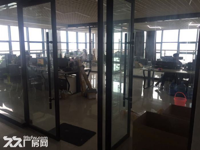 405平办公地点，交通便利，环境优美-图2