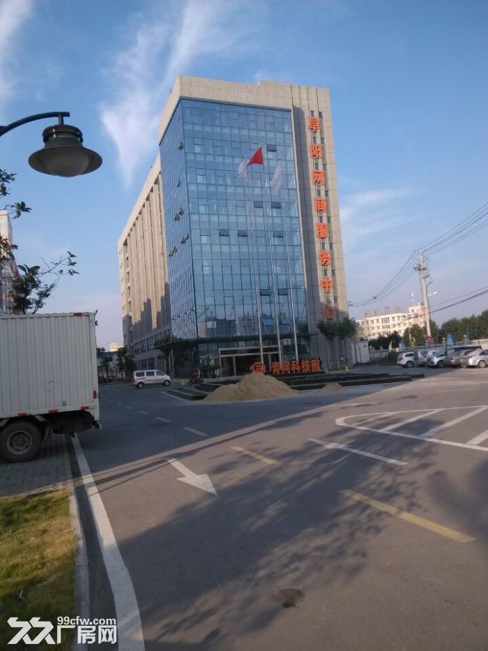 政府扶持575平米到3600平米厂房出租配套齐全免费停车-图5